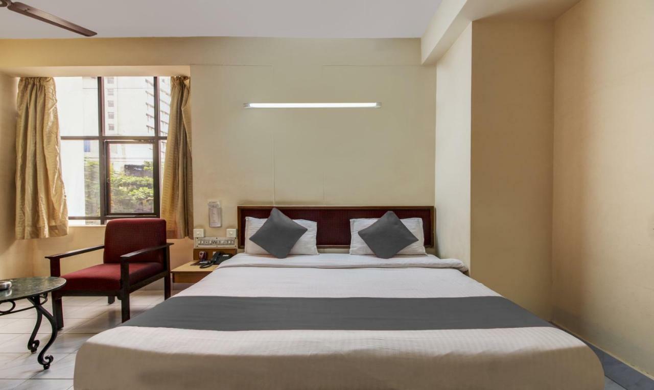 Hotel Saaket Residency Višákhapatnam Exteriér fotografie