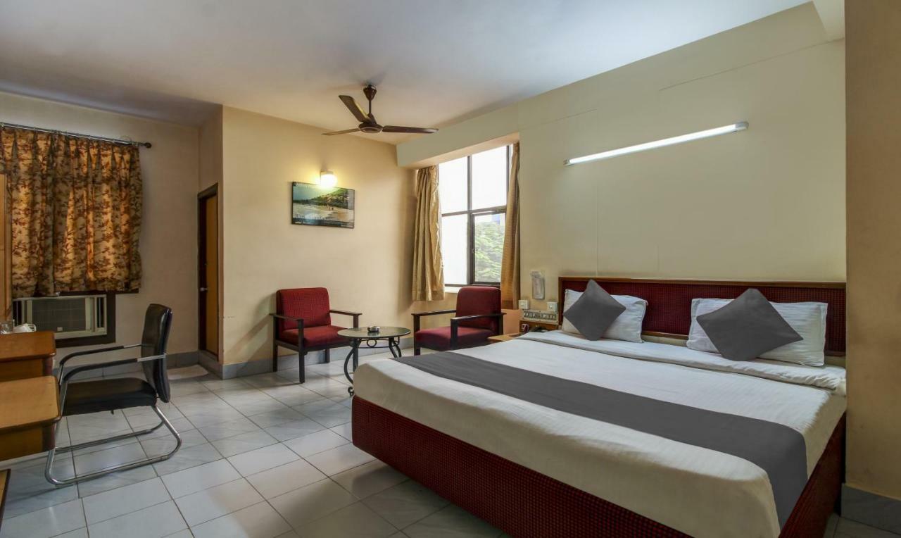 Hotel Saaket Residency Višákhapatnam Exteriér fotografie