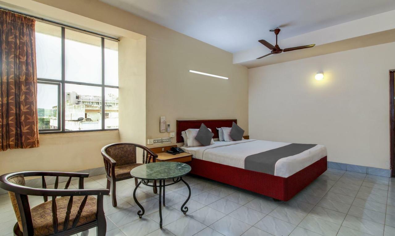 Hotel Saaket Residency Višákhapatnam Exteriér fotografie